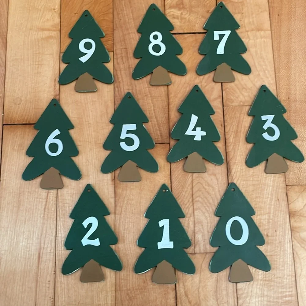 2003 Target Count Down to Christmas Calendar